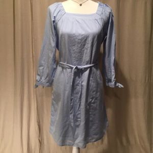 Old Navy light blue striped dress